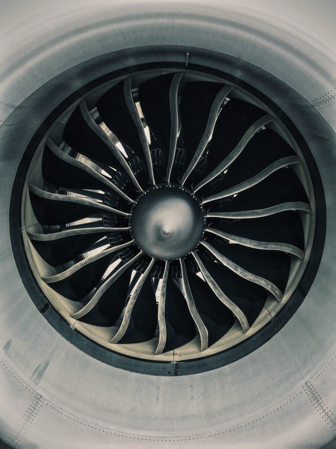 Jet engine